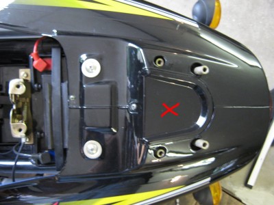 Batterie-Tausch_3.JPG (208.9 KiB) 2684 mal betrachtet Batterie-Tausch Leviate GTR 1500 - Bild 3