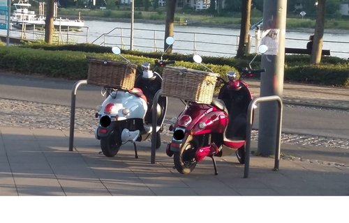 UNU´s in Königswinter am Rhein.jpg