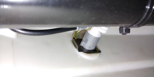 Uranus Sitzbankverriegelung.jpg