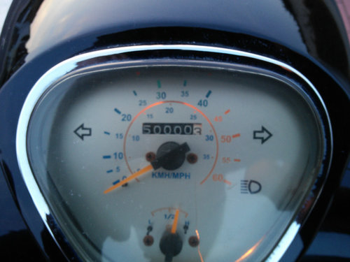 Tacho_50000.jpg (96.78 KiB) 2178 mal betrachtet 50.000 km