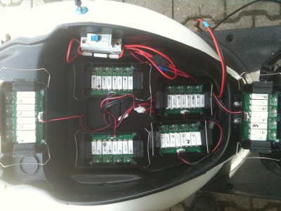 IMG_0210_1024x768.jpg (142.89 KiB) 1171 mal betrachtet Balancer in Aktion<br />Bis auf Block1 die 3te Zelle schwächelt