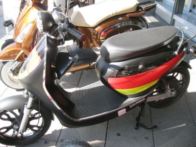 eeeefun Seitentotale-1.jpg