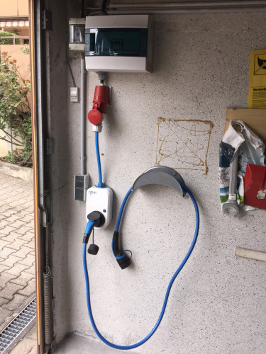go-e-22kW-32A-CEE-Typ-2-Ladeadapter-32A-Typ2-Kabel.JPG