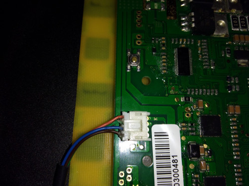 Verbinder für die 4 kleinen Pole im Stecker