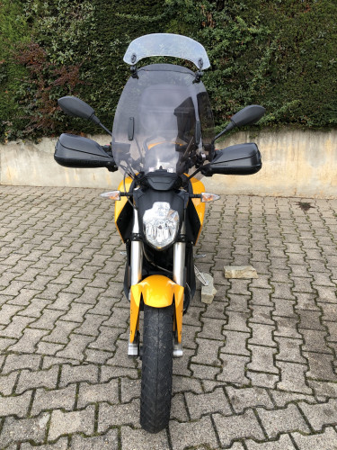 Zero-S-MRA-Windschildverlaengerung-von-vorn.JPG