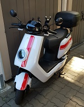 Roller ganz klein.jpg