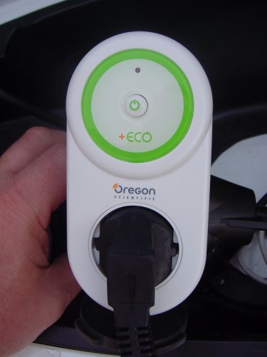 Oregon_Scientific-EMS600_Funksteckdose_vorn.JPG