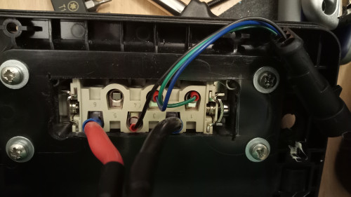 IMG_20201219_165455_903.jpg (4.64 MiB) 789 mal betrachtet Innenseite Akkudeckel