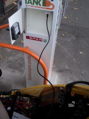 Klappe u Sitzbank offen kl.JPG