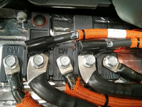 Zero-S-2015-SOLL-Montage-PowerTank-Kabel.jpg