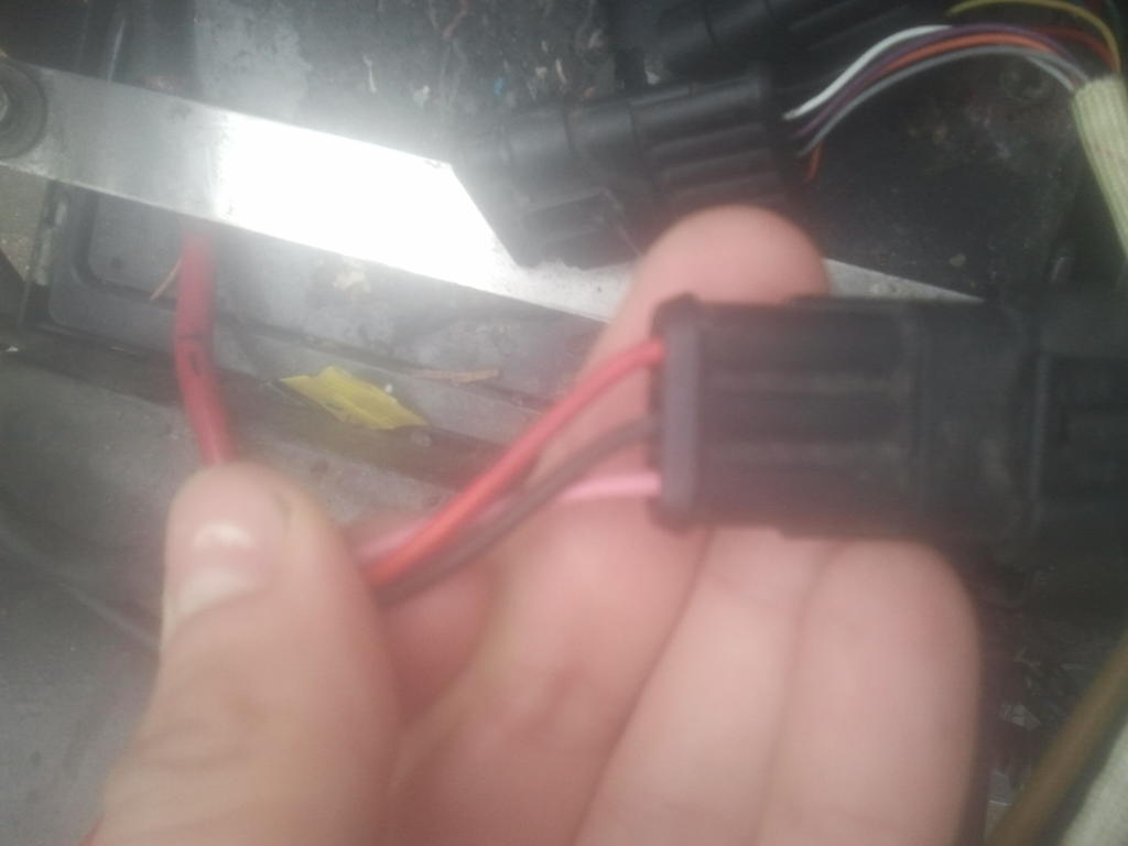 Un zu letzt das kabel was zum Ständerwerk geht