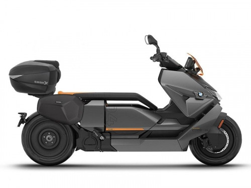shad-w0ce42st-fissaggio-bauletto-top-master-scooter-elettrico-bmw-ce04-2022.jpg