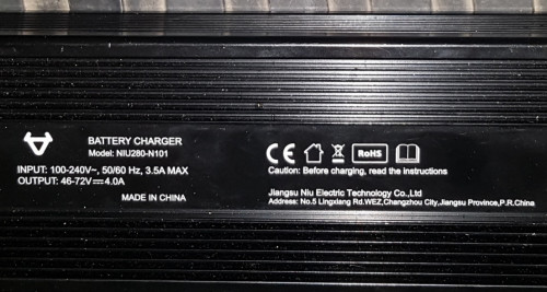 NIU NQI PRO Ladegerät 04.06.2022.jpg