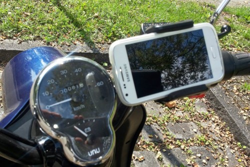 Phone3_jiw.jpg