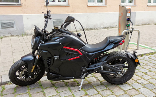 IMG_20220807_173324.jpg (6.56 MiB) 1278 mal betrachtet Alrendo an der WienEnergie-Säule