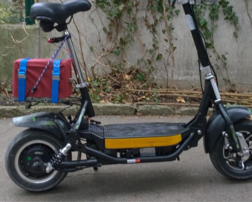 scooter b.jpg