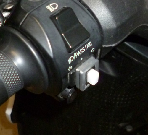 P1070527.JPG (220.76 KiB) 1718 mal betrachtet (Das war eigentlich nur ein Prototyp aus grauem PLA, hat aber gut funktioniert, da habe ich ihn drangelassen)