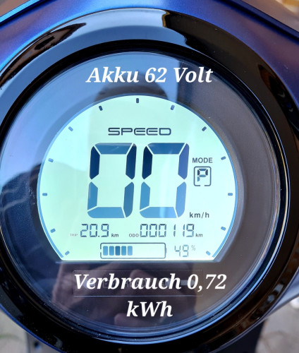 Verbrauch auf 21 km 720 Wh.jpg