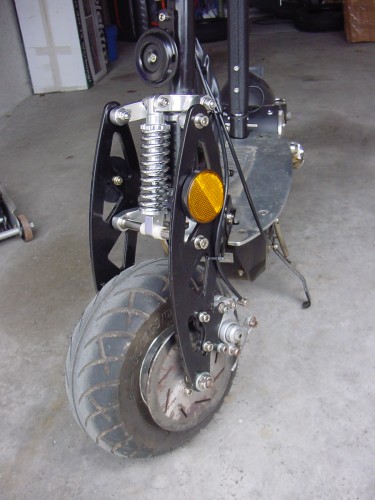 Rolektro-Mach1-kugelgelagerte_Vorderradgabel2.JPG