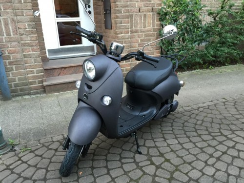 UNU_Ausgepackt.JPG (338.35 KiB) 755 mal betrachtet UNU Ausgepackt