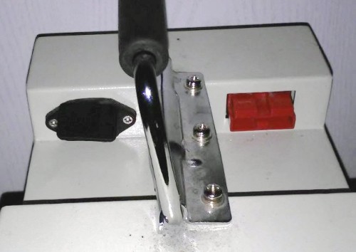 uranus_Akku_Stecker (1).jpg