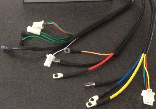 Kabel am Ersatz-Controller