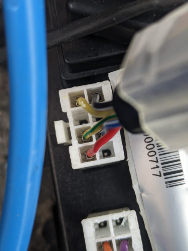 Controller Stecker 1.jpeg