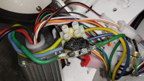 Kabel verschmorrt.jpg