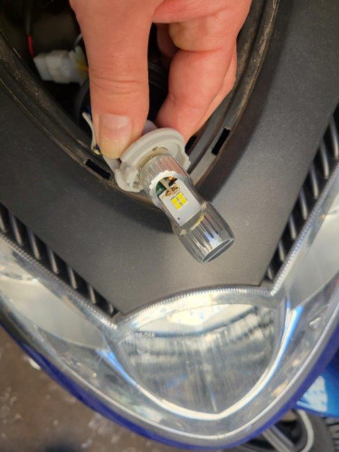 LED-Leuchte 3.jpg