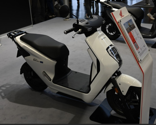 HONDA_EM1e.jpg