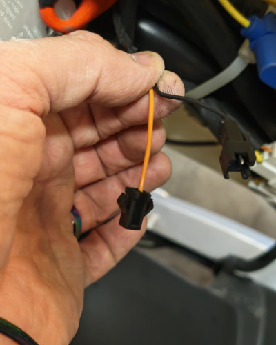 Lose Steckverbindung