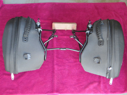 Ribelle_Pack_02.jpg