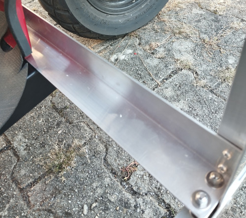 04alu-L40x40x2vorne_untenk.jpg
