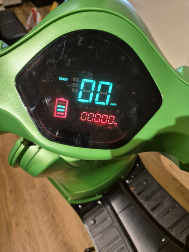 speedo.jpg