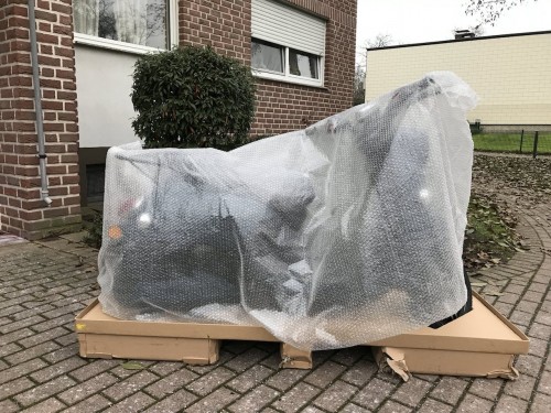 unu Unboxing 2.JPG