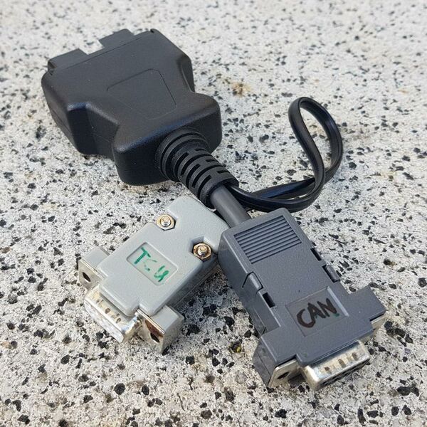 Datei:OBD-CAN-TCU selfmade adaptor.jpg